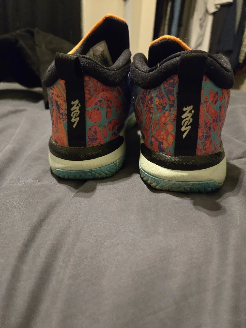 Kids Air Jordan Zion 1's